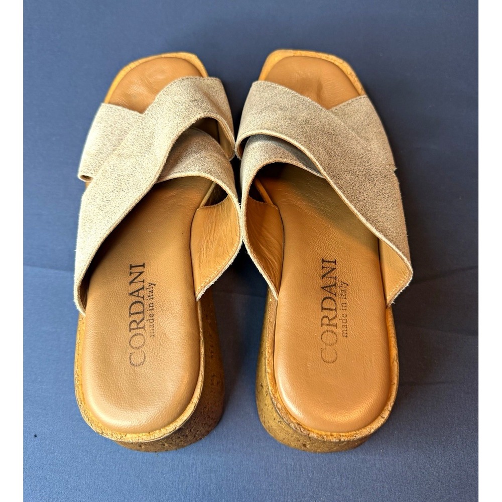 Cordani Beige Suede Cork Wedge Sandals Cross Strap Slip On Women's US 8